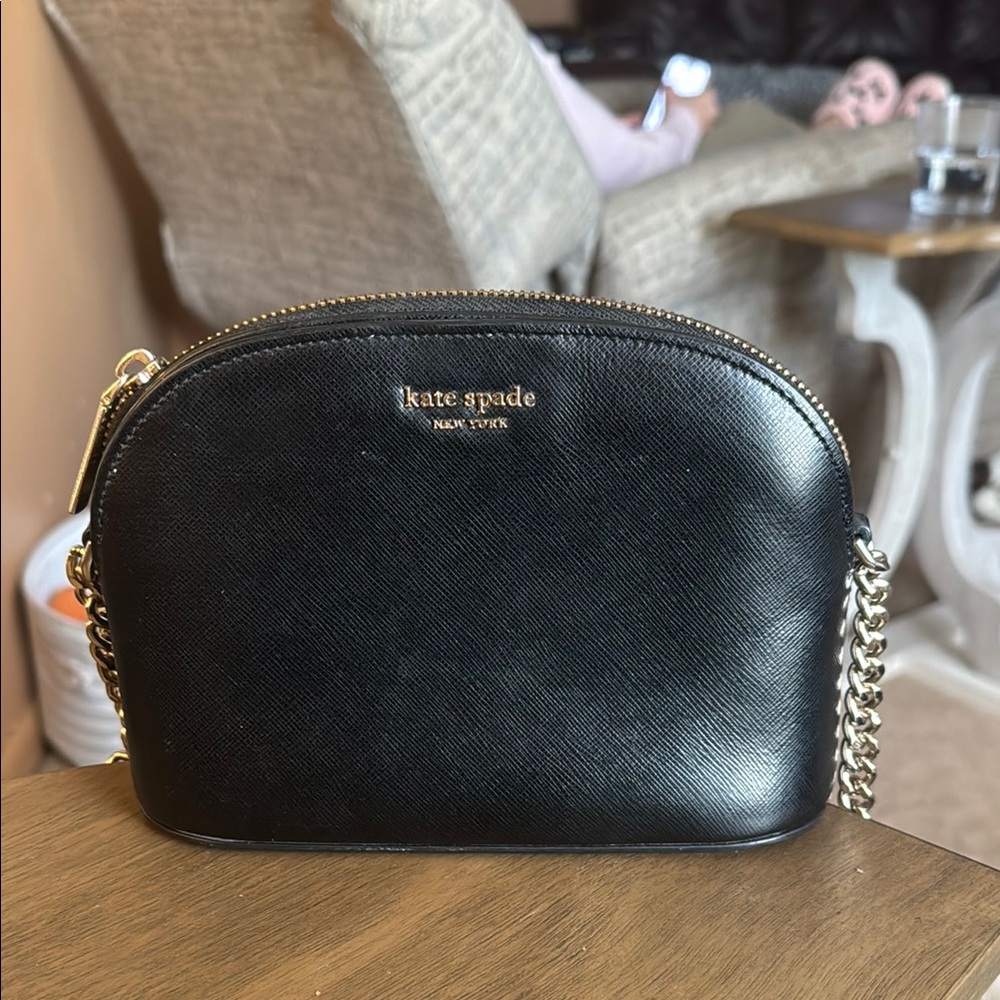 kate spade Black Crossbody Bag with Silver Chain Strap and Smooth Leather